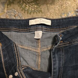Cato Women's Blue Jean Capris